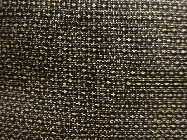 JAPANESE KIMONO / ANTIQUE KIMONO / SILK / DORO OSHIMA TSUMUGI / ENSEMBLE / WOVEN KIKKO KASURI PATTERN